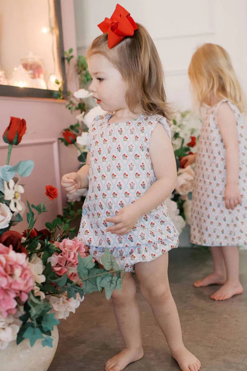 Clara Bloomer set