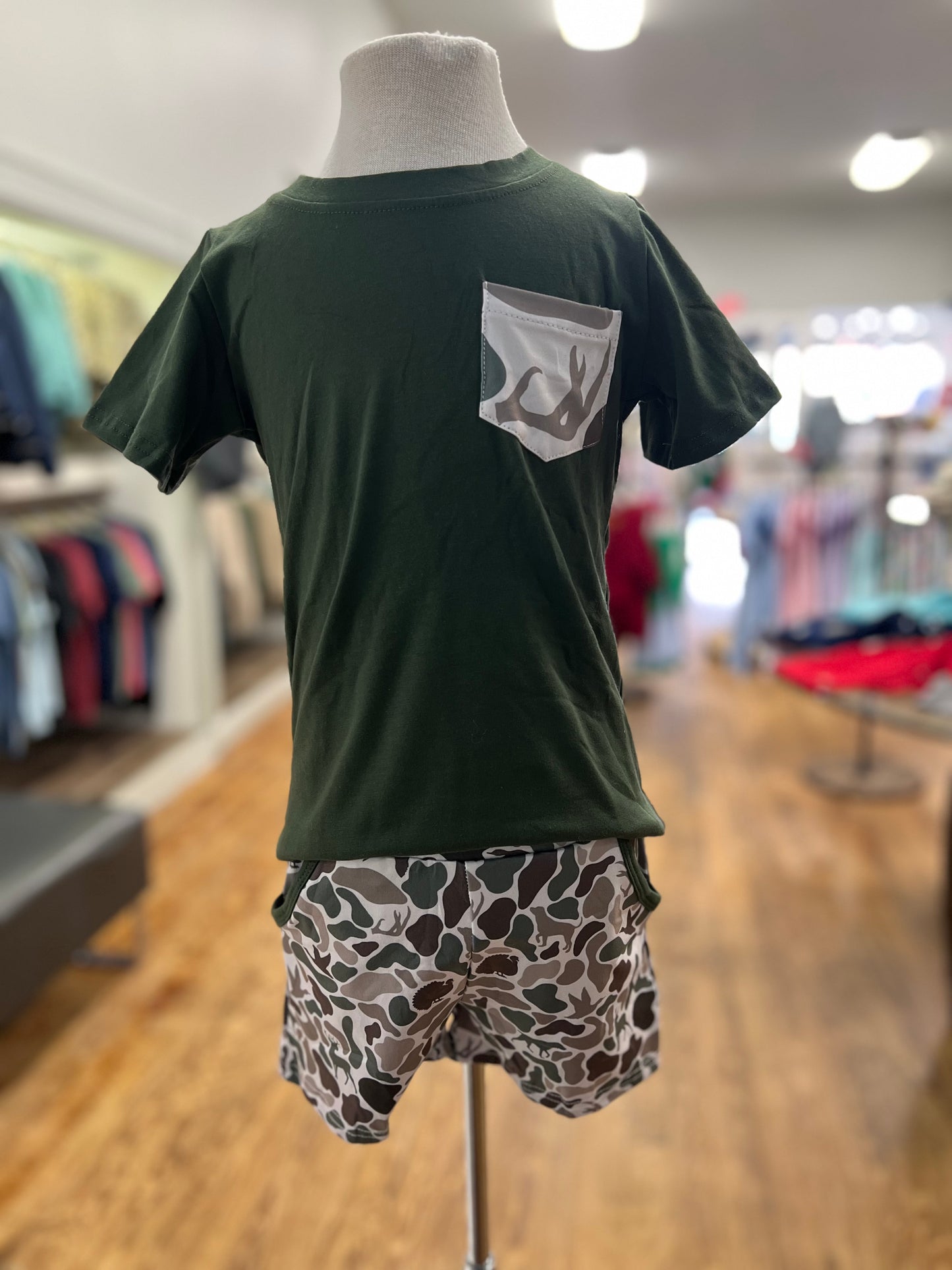 On the hunt short set