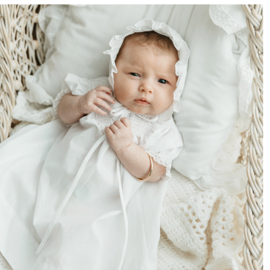 Girls Classic Smocked Daygown