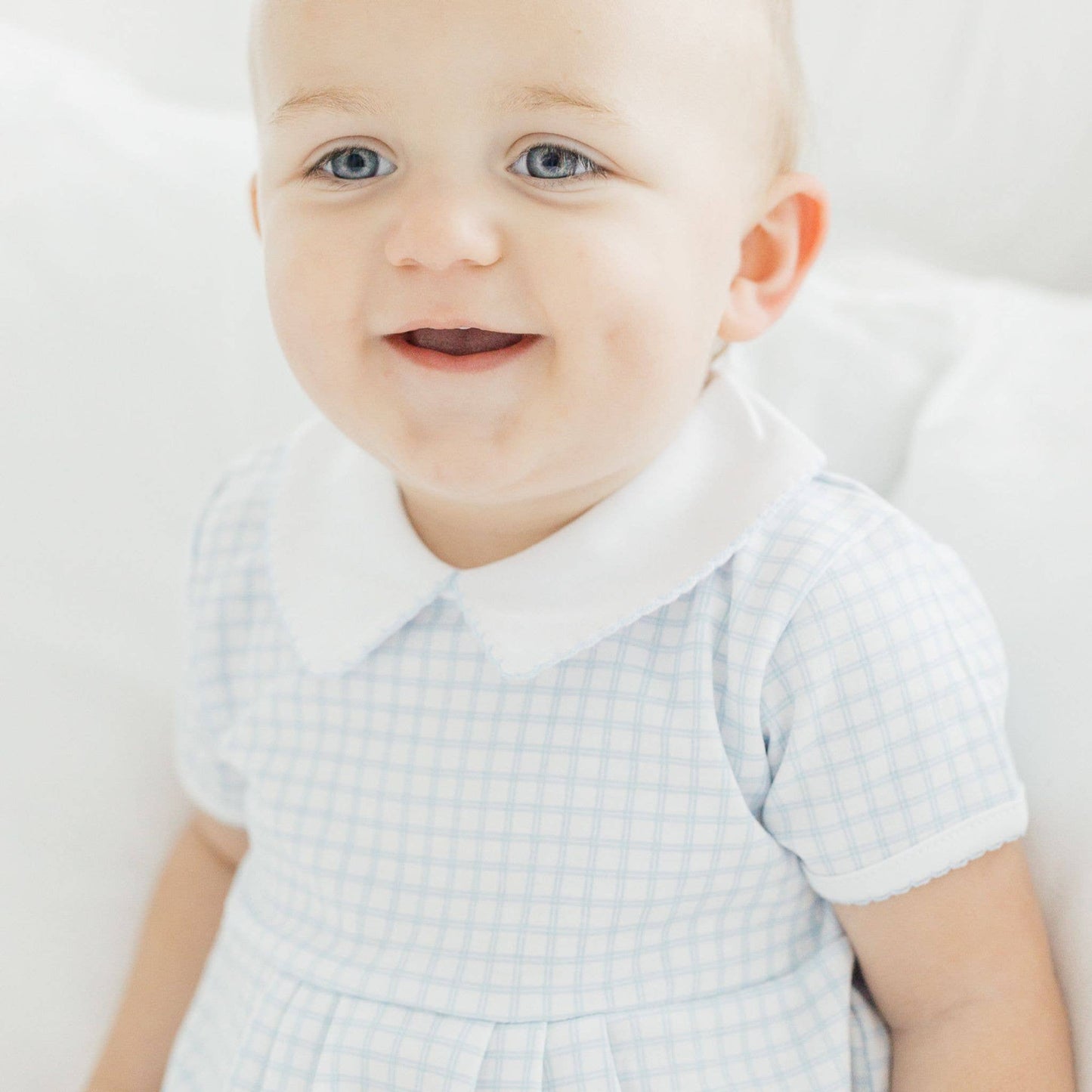 Peek-A-Boo Wishes Collared Bubble - Light Blue