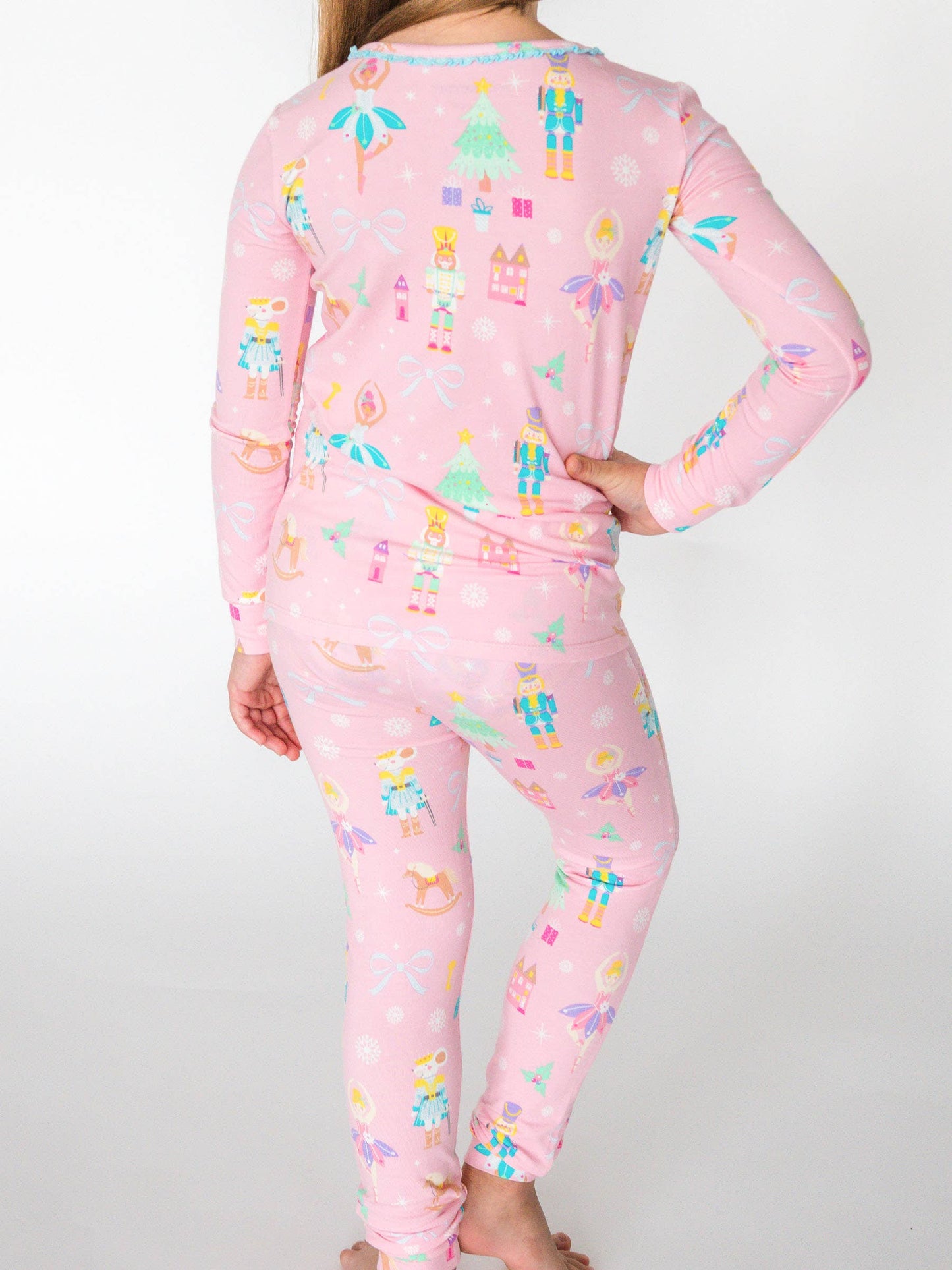 SoftSnooze™ Girls Cotton Modal Sugarplum Dreams Ruffle Long Sleeve Pajama Set