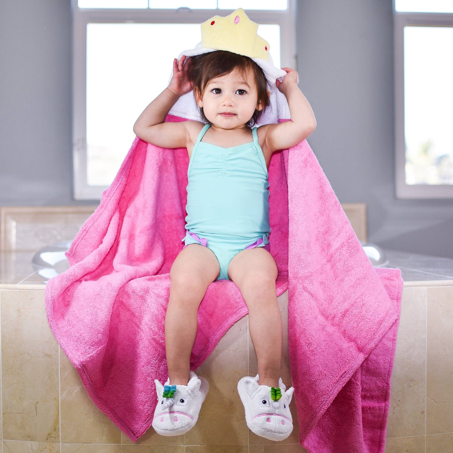 Pink Princess hooded towel for toddlers ages 2 to 8 years