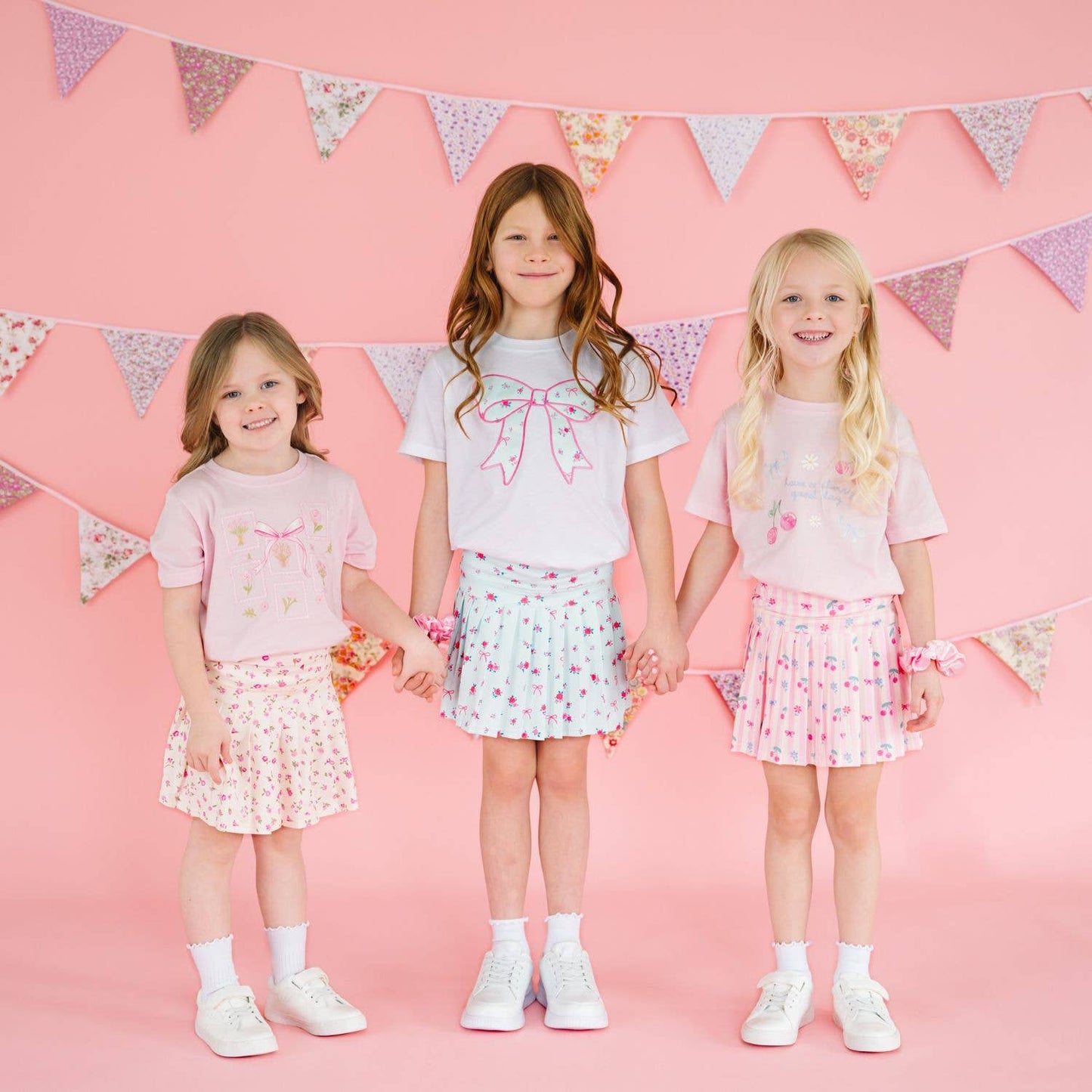Sky Blue Floral Bow Patch Short Sleeve T-Shirt - Kids Spring
