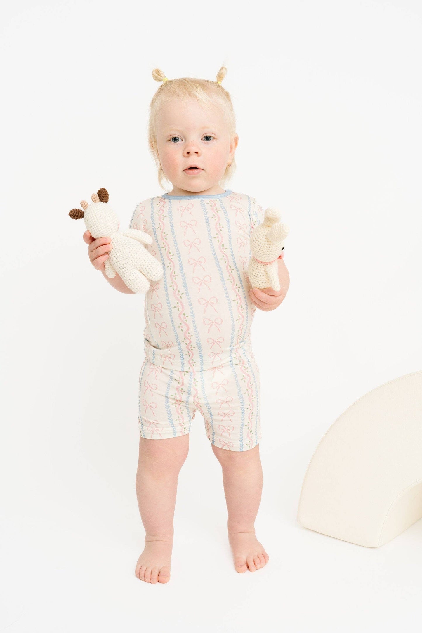 Dainty Bows Bamboo Shorts Set