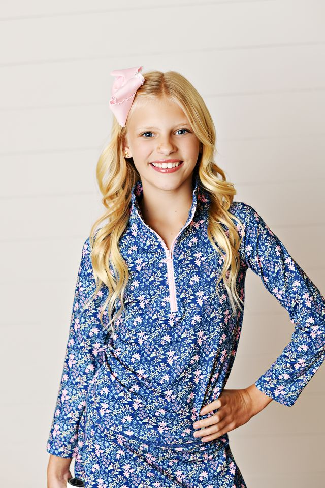 NAVY DITSY FLORAL PULL OVER TOP