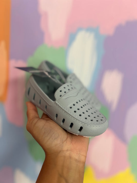 Prodigy Powder blue/bright white floafers