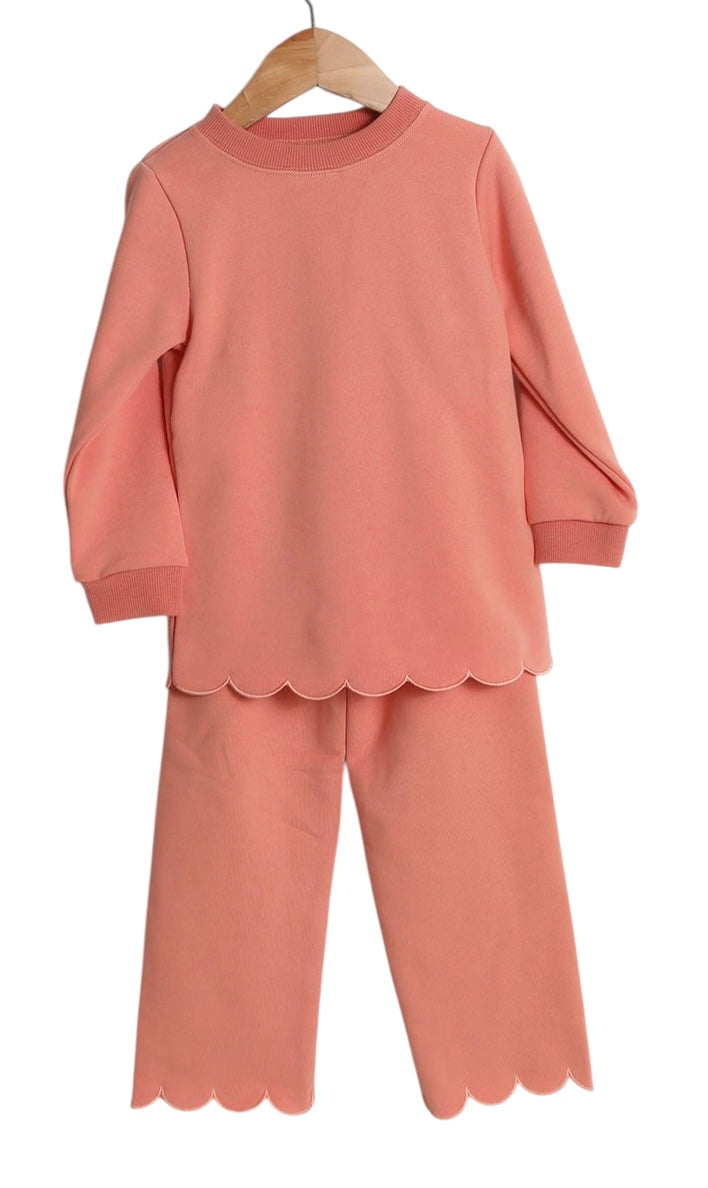 Scottie scalloped set coral