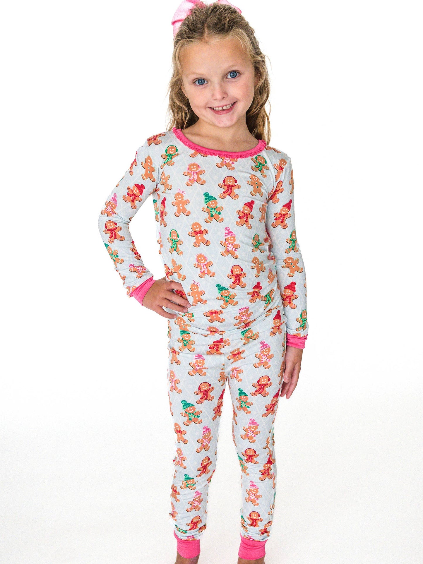 SoftSnooze™ Girls Bamboo Viscose Pink Gingerbread Buddies Ruffle Long Sleeve Pajama Set