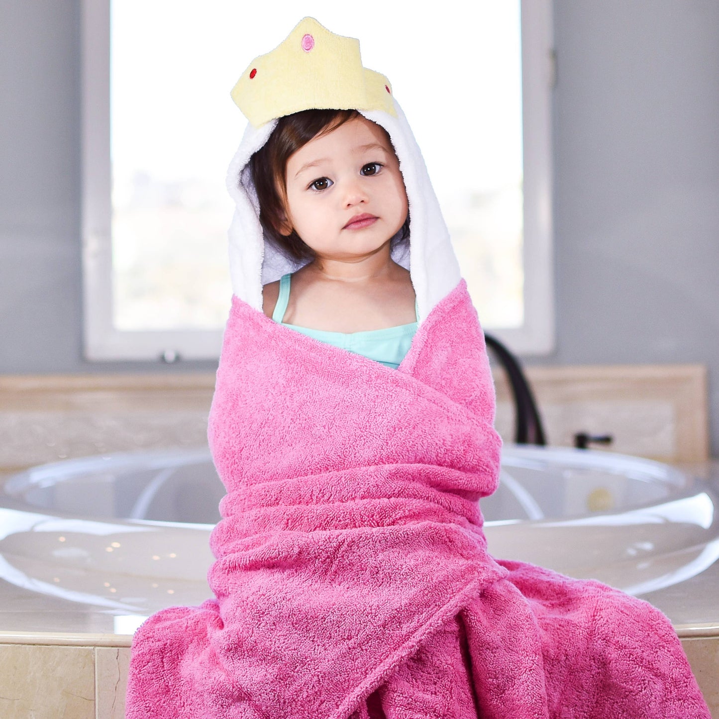 Pink Princess hooded towel for toddlers ages 2 to 8 years